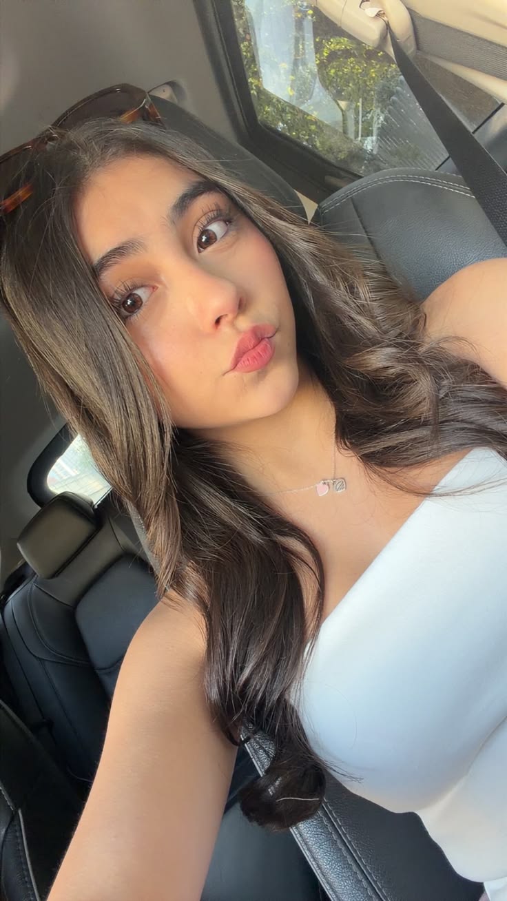 Amanda R.
